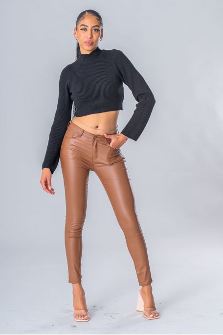 Skinny-Hose aus braunem Kunstleder