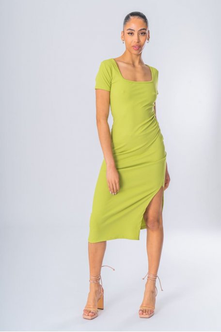 Kleid lang eng anliegend geschlitzt gerippt quadratischer Kragen grün