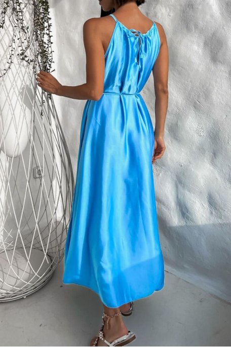 Langes, durchbrochenes, fließendes Kleid mit dünnen Trägern blau