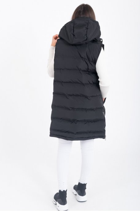 Sleeveless hooded jacket