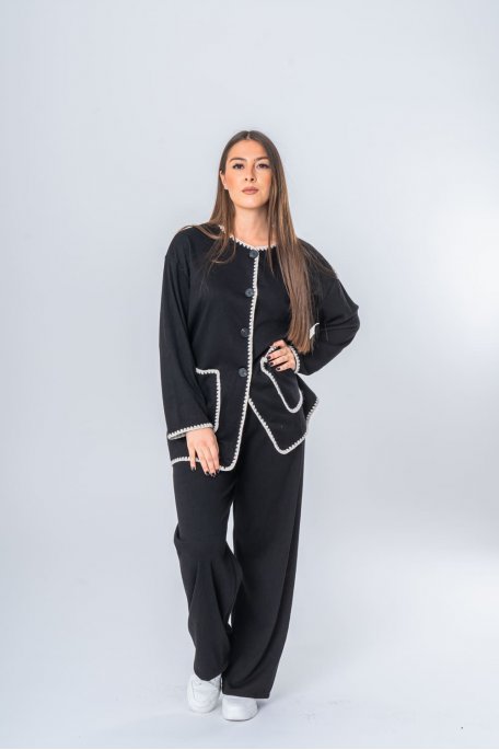 Long cardigan and pants set with black embroidered edges