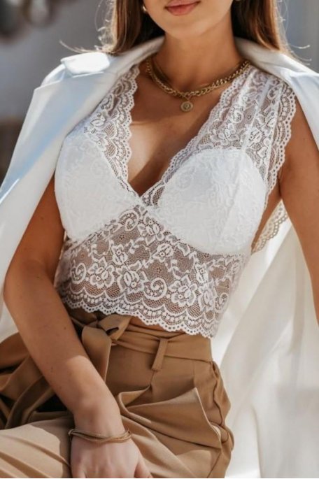 White V-neck lace crop top