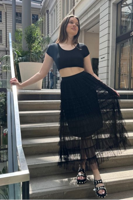 Long skirt with black ruffle