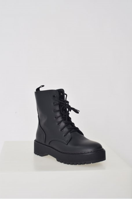 Bottines semelle épaisse avec lacets noir