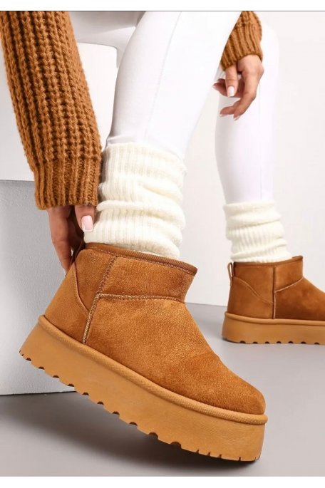 Short camel platform ankle boots