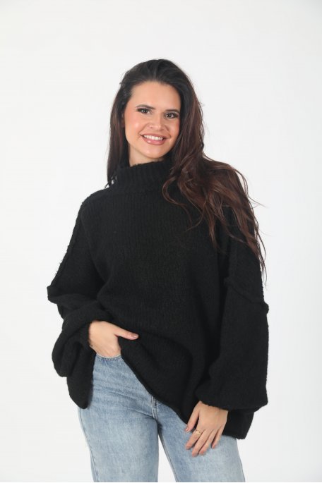 Pull en laine noir avec Col Montant