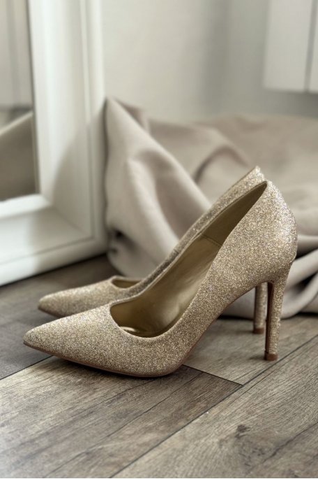 copy of Gold glitter pumps