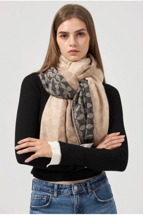 Patterned scarf