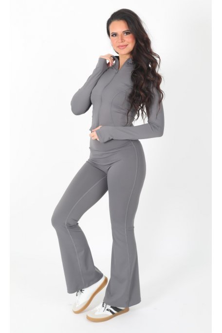 Ensemble sport gris