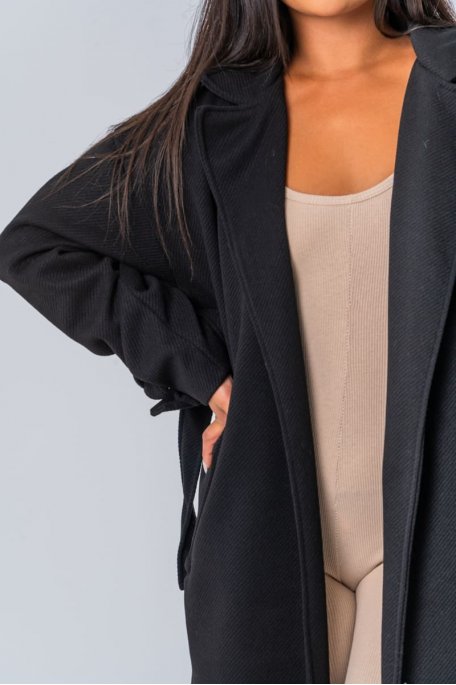 Manteau long coloris noir ceinturé à col classique revers - vue détails