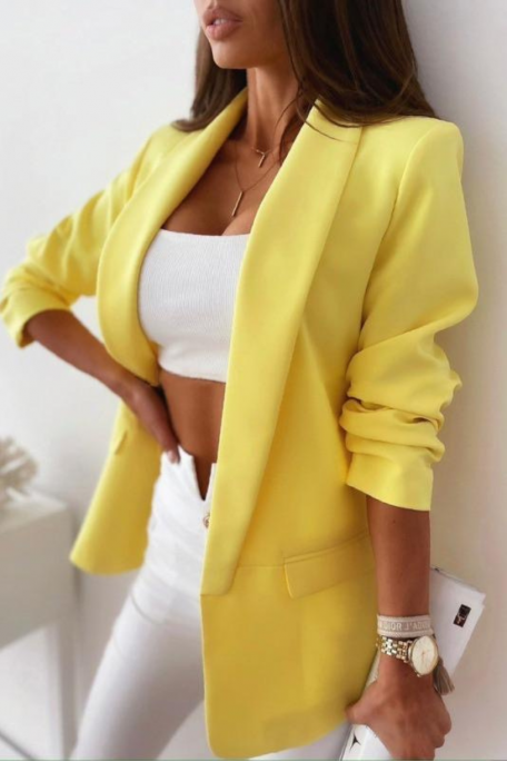 copy of White blazer jacket, rolled-up sleeves